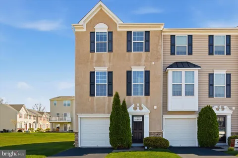 $349,900 | 111 Sandpiper Court, Gilbertsville, PA 19525