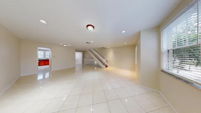 $3,600 | 690 Amador Lane, Unit 3, West Palm Beach, FL 33401