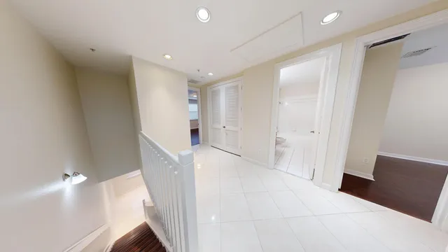 $3,600 | 690 Amador Lane, Unit 3, West Palm Beach, FL 33401