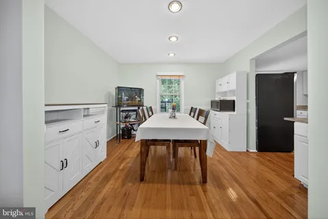 $569,000 | 941 Paulsboro Drive, Rockville, MD 20850