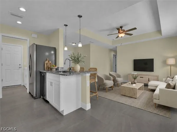$1,800 | 2601 48th Street West, Lehigh Acres, FL 33971