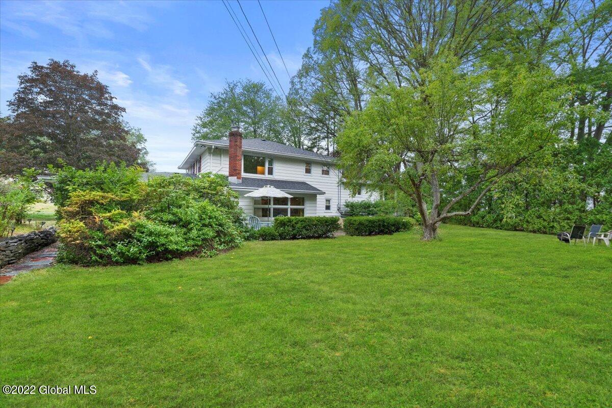 1324 Rowe Road Niskayuna, NY 12309 - Photo 49 of 62 56-JUN00995