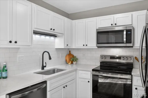 $244,500 | 463 Wild Oak Drive, O'Fallon, MO 63368