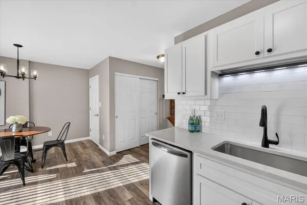 $244,500 | 463 Wild Oak Drive, O'Fallon, MO 63368