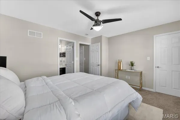 $244,500 | 463 Wild Oak Drive, O'Fallon, MO 63368