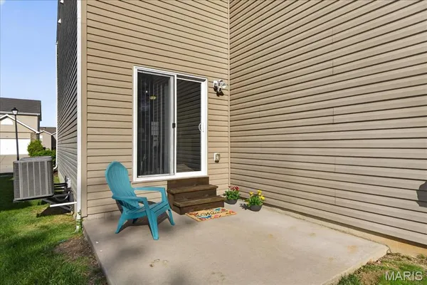 $244,500 | 463 Wild Oak Drive, O'Fallon, MO 63368