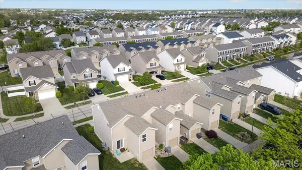 $244,500 | 463 Wild Oak Drive, O'Fallon, MO 63368