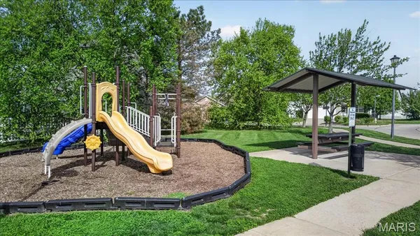 $244,500 | 463 Wild Oak Drive, O'Fallon, MO 63368