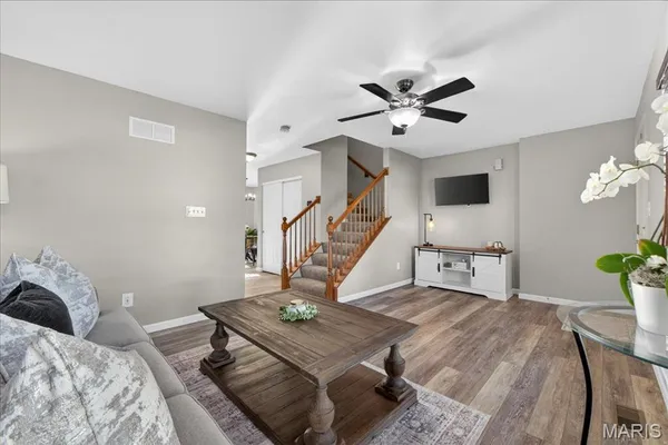 $244,500 | 463 Wild Oak Drive, O'Fallon, MO 63368