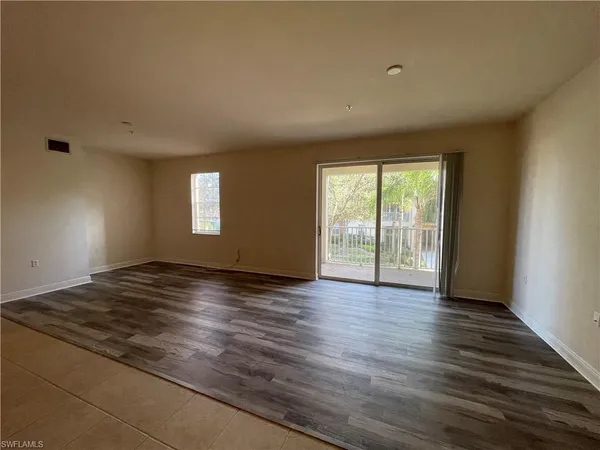 $1,500 | 2909 Tuscan Drive, Unit 202, Cape Coral, FL 33909