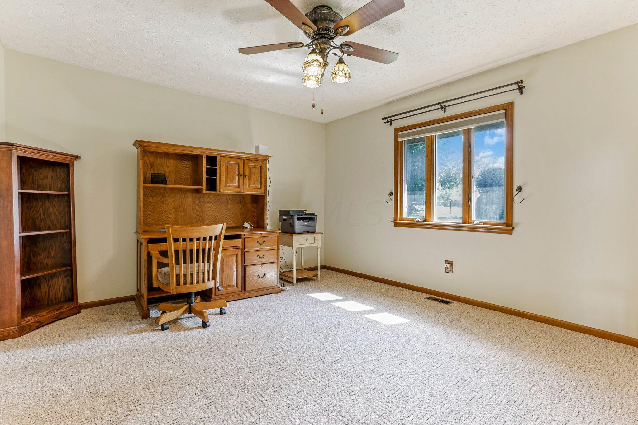 7430 Richardson Road Groveport, OH 43125 - Photo 12 of 40 Den/Home Office