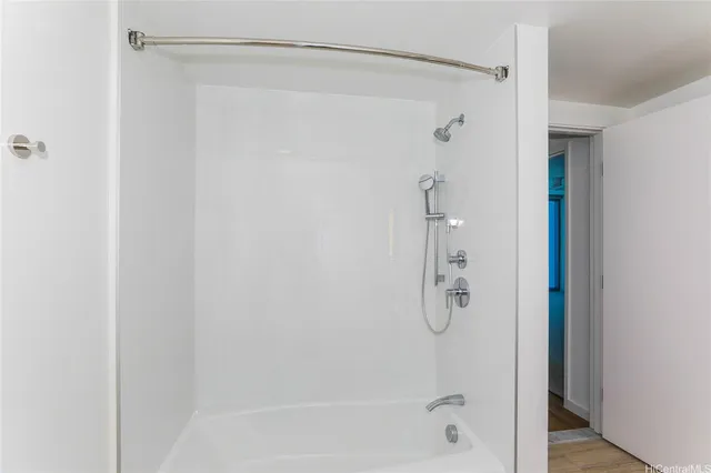 $4,500 | 1515 Liona Street, Unit 2819, Honolulu, HI 96814