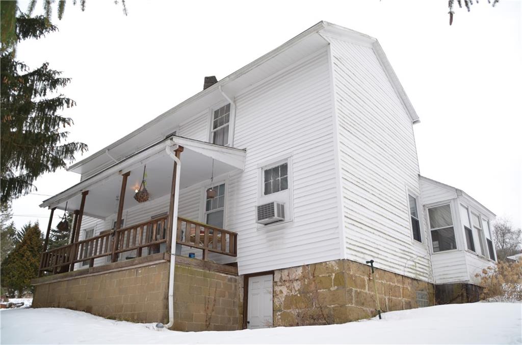 1644 Quarry Lane Apollo, PA 15613 - Photo 4 of 25 Gallery Image 4