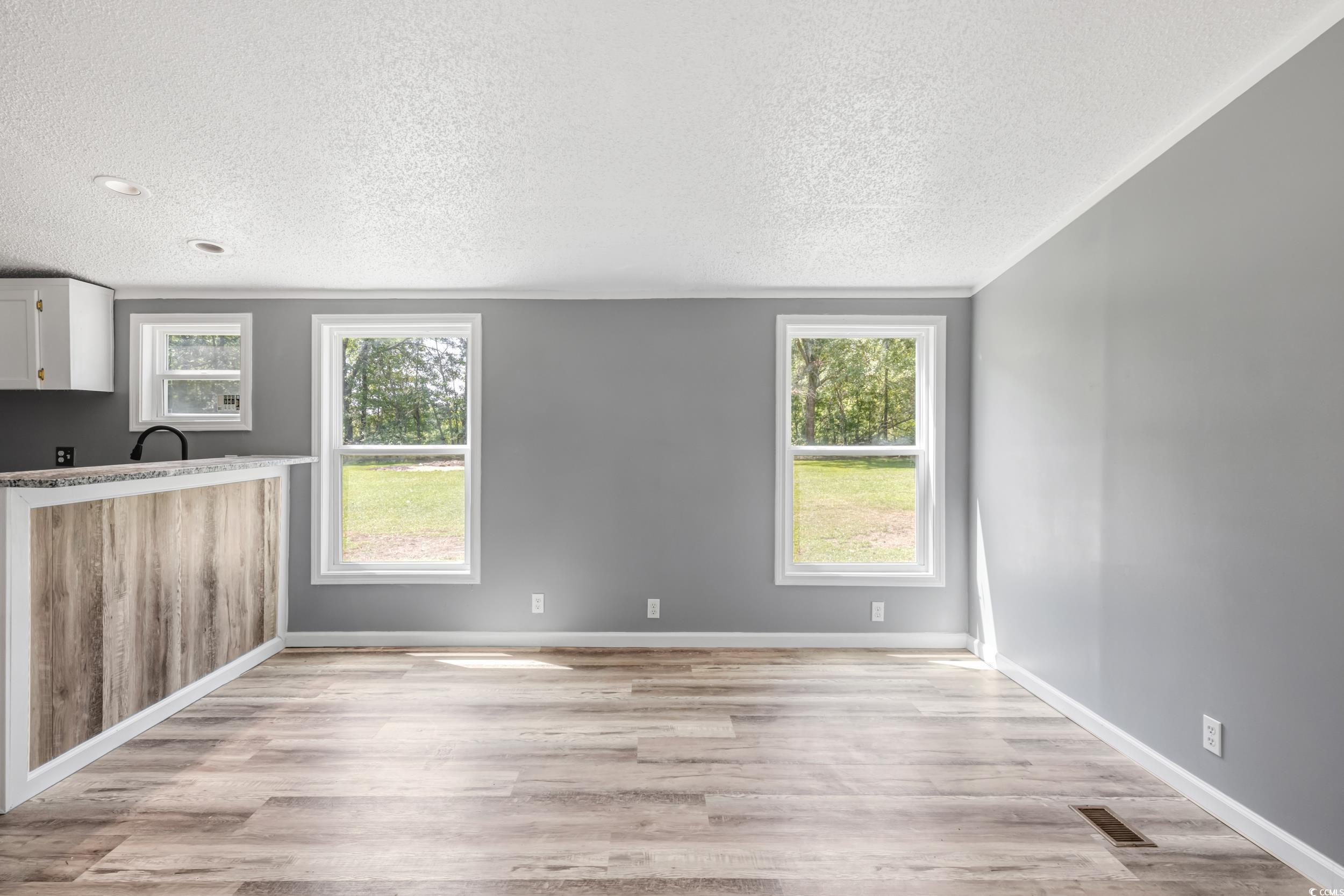 3025 Baxter Road Marion, SC 29571 - Photo 6 of 32 Gallery Image 6
