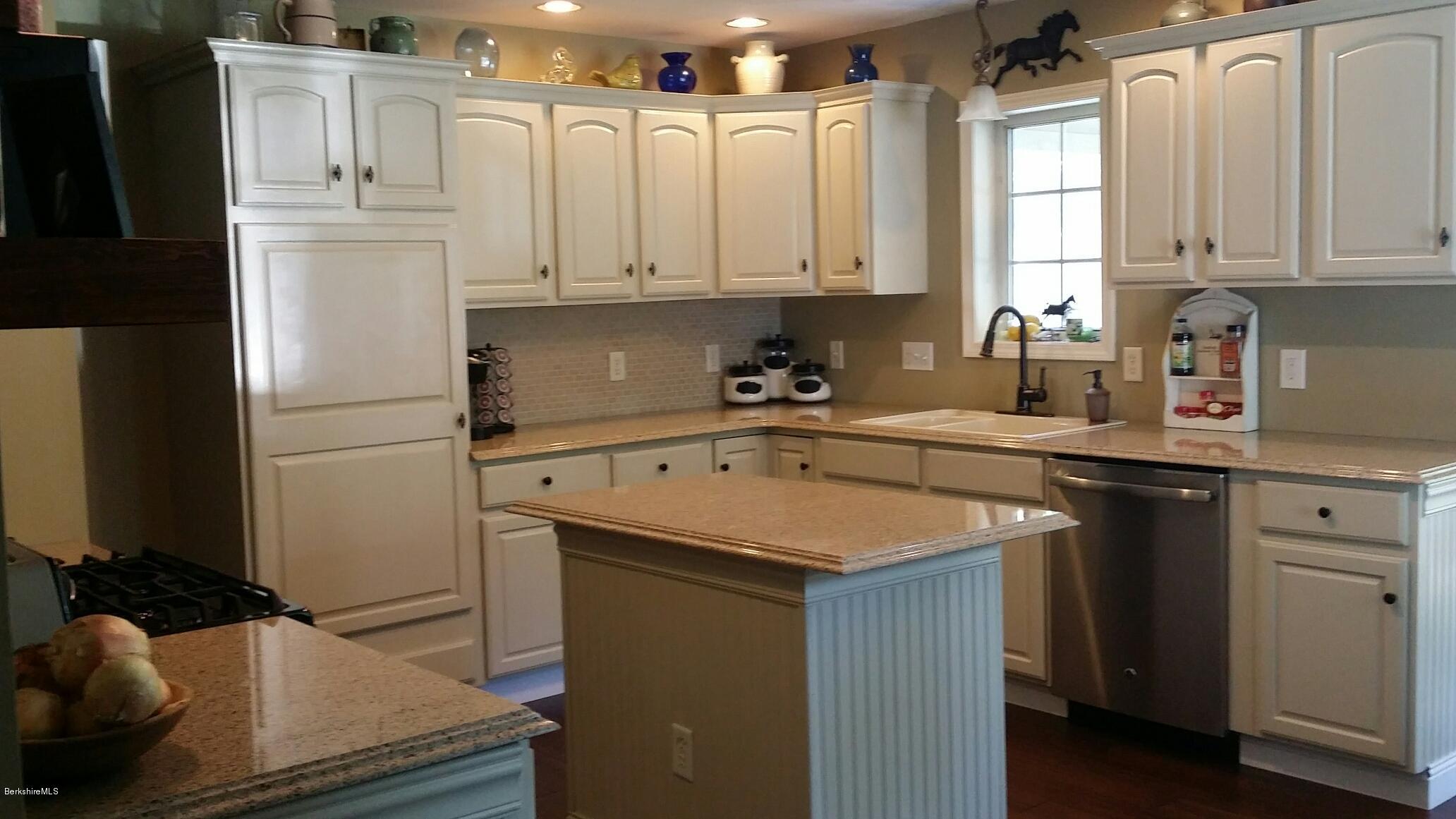 55 Hamilton Road Becket, MA 01223 - Photo 5 of 12 55 Hamilton Kitchen 6