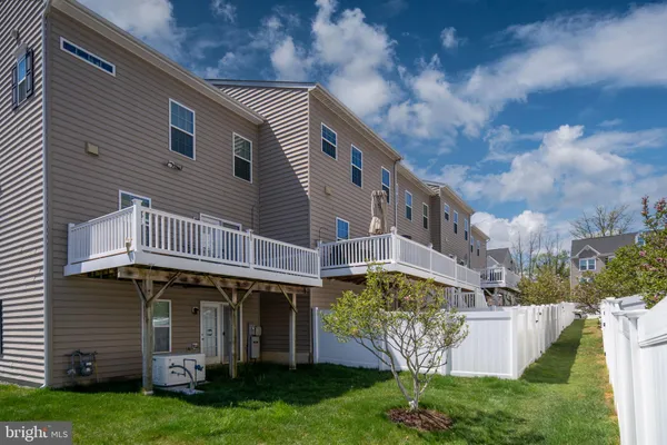 $4,200 | 1793 Rockledge Terrace, Woodbridge, VA 22192