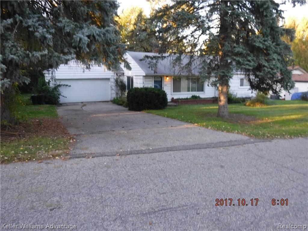 3850 Elmhurst Road Waterford, MI 48328 - Photo 5 of 20 elm3.jpg