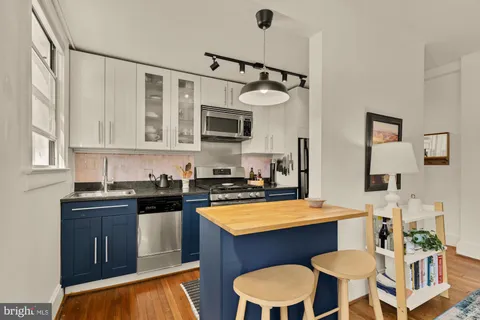 $315,000 | 1820 Clydesdale Place Northwest, Unit 205, Washington, DC 20009