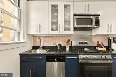 $315,000 | 1820 Clydesdale Place Northwest, Unit 205, Washington, DC 20009