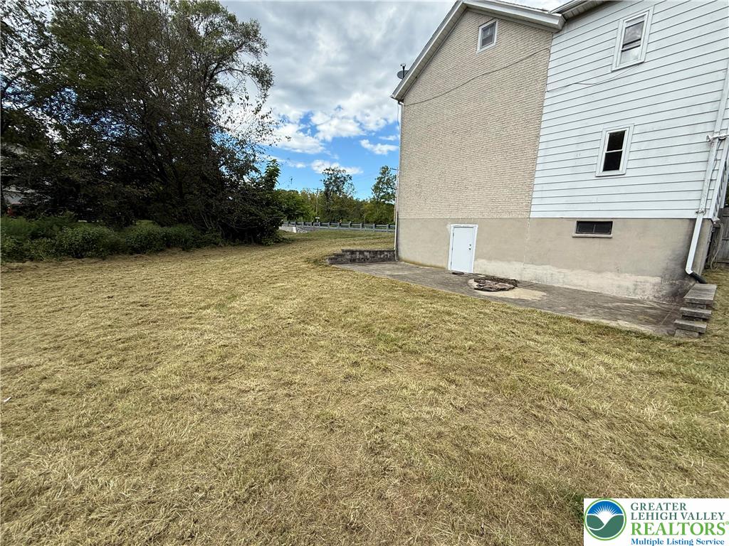 2251 Howertown Road Northampton, PA 18067 - Photo 7 of 21 Gallery Image 7