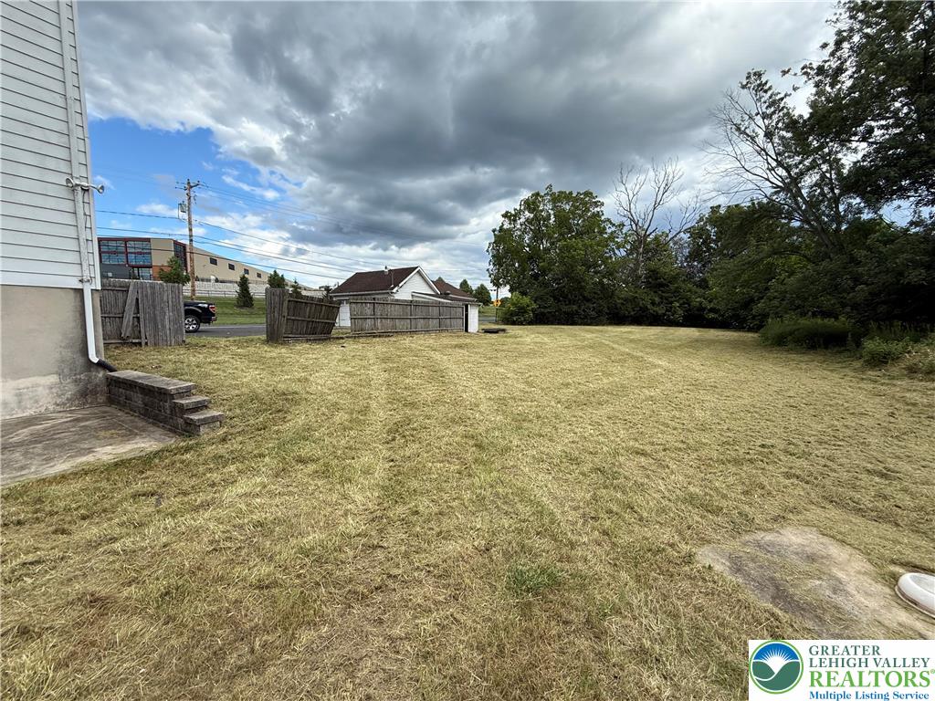2251 Howertown Road Northampton, PA 18067 - Photo 9 of 21 Gallery Image 9