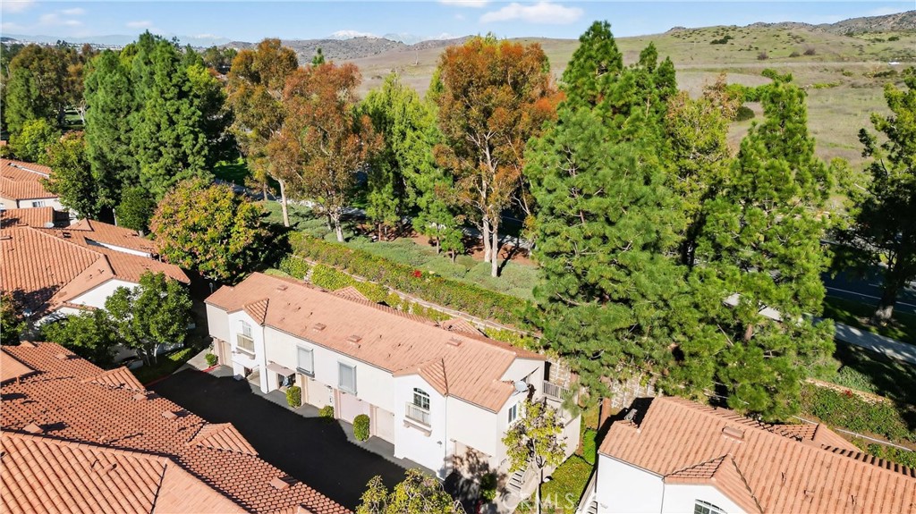 103 South Cross Creek Road, Unit B Orange, CA 92869 - Photo 28 of 29 a view of a city