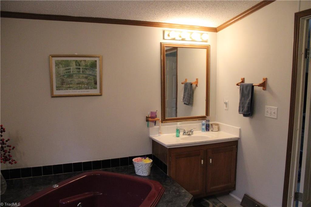 360 Kernodle Road Gibsonville, NC 27249 - Photo 10 of 26 Gallery Image 10