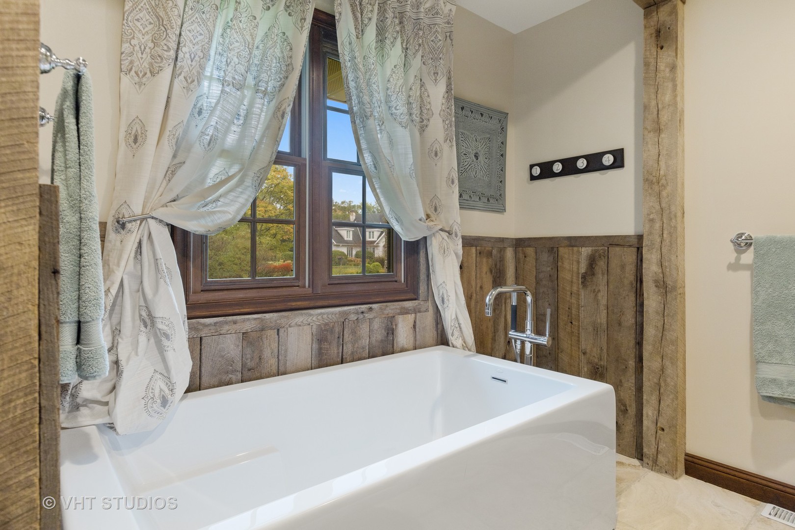601 Sunset Ridge Road Northfield, IL 60093 - Photo 11 of 33