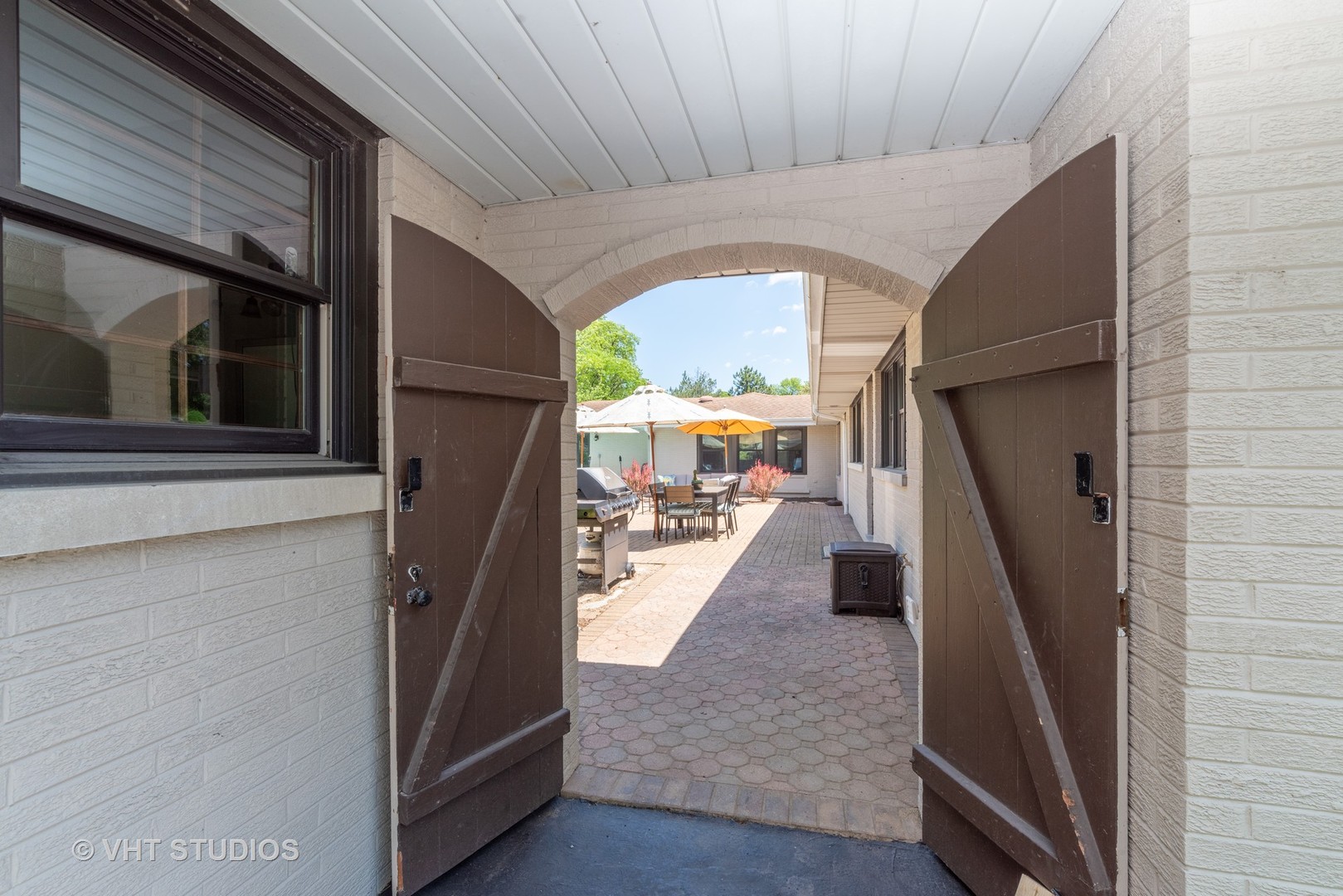 601 Sunset Ridge Road Northfield, IL 60093 - Photo 29 of 33