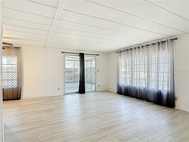 $129,000 | 1043 Capella Drive, Tavares, FL 32778