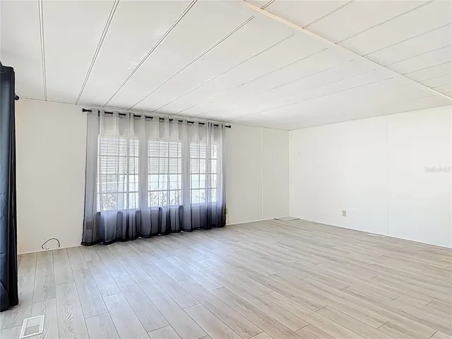 $129,000 | 1043 Capella Drive, Tavares, FL 32778