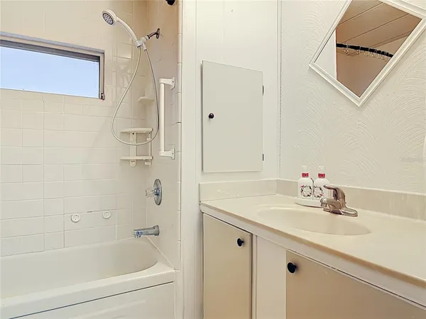 $115,000 | 1043 Capella Drive, Tavares, FL 32778