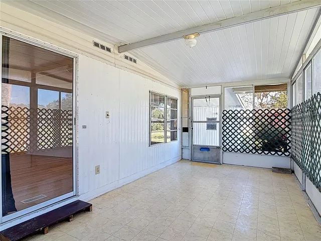 $129,000 | 1043 Capella Drive, Tavares, FL 32778