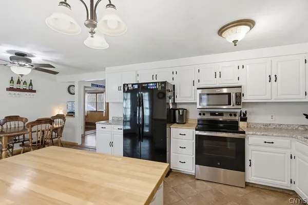 $264,500 | 852 County Rte 11, West Monroe, NY 13167