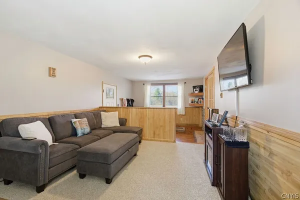 $264,500 | 852 County Rte 11, West Monroe, NY 13167
