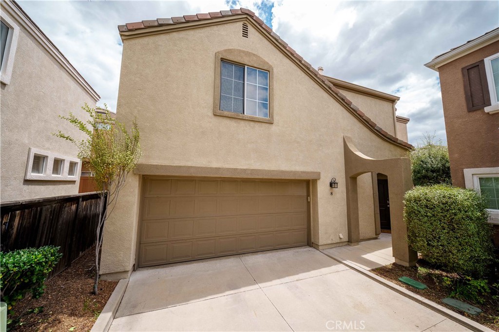 8 Rue Du Parc Lake Forest, CA 92610 - Photo 2 of 49