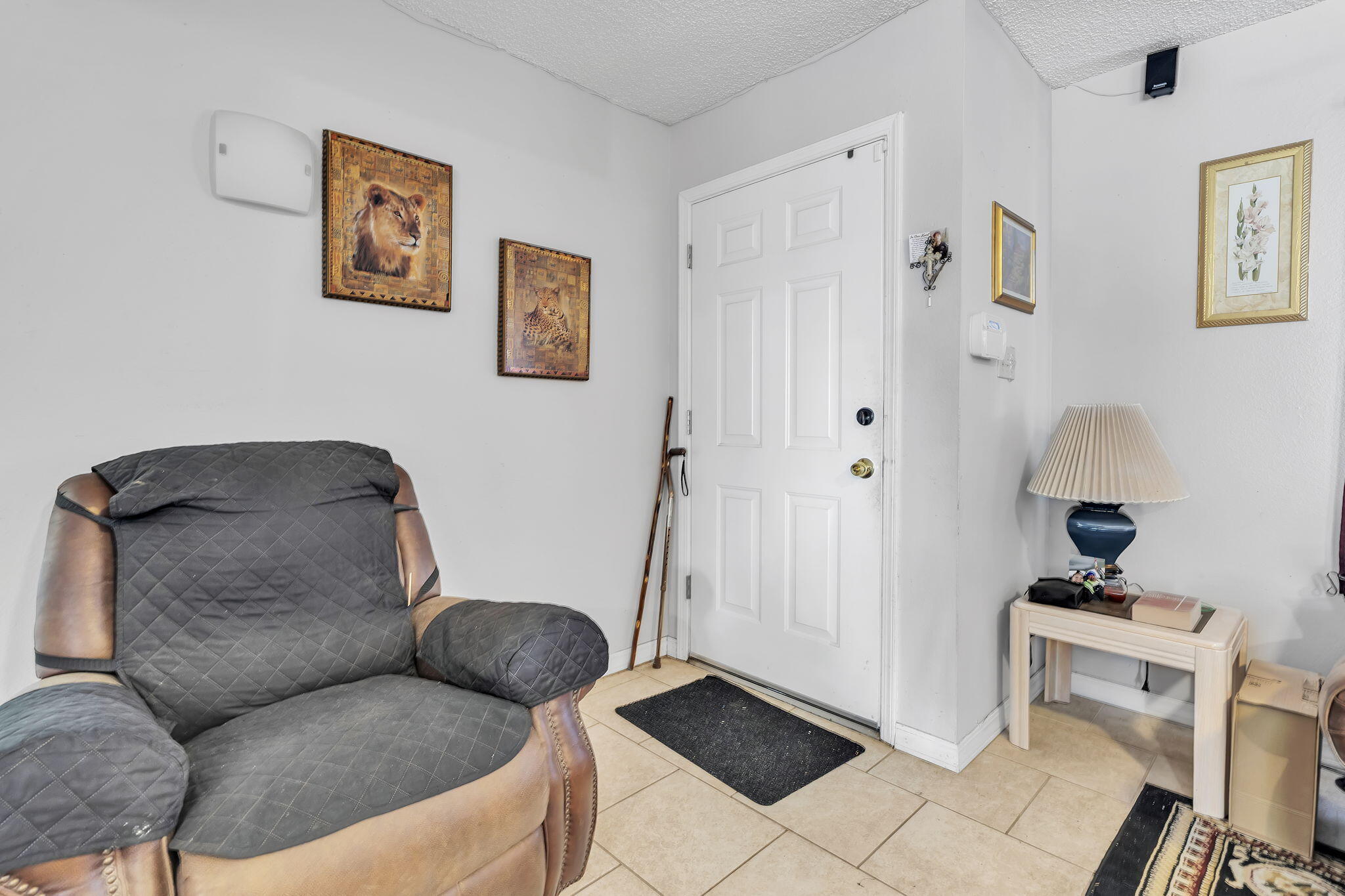8812 Robby Avenue Southwest Albuquerque, NM 87121 - Photo 14 of 49 Gallery Image 14