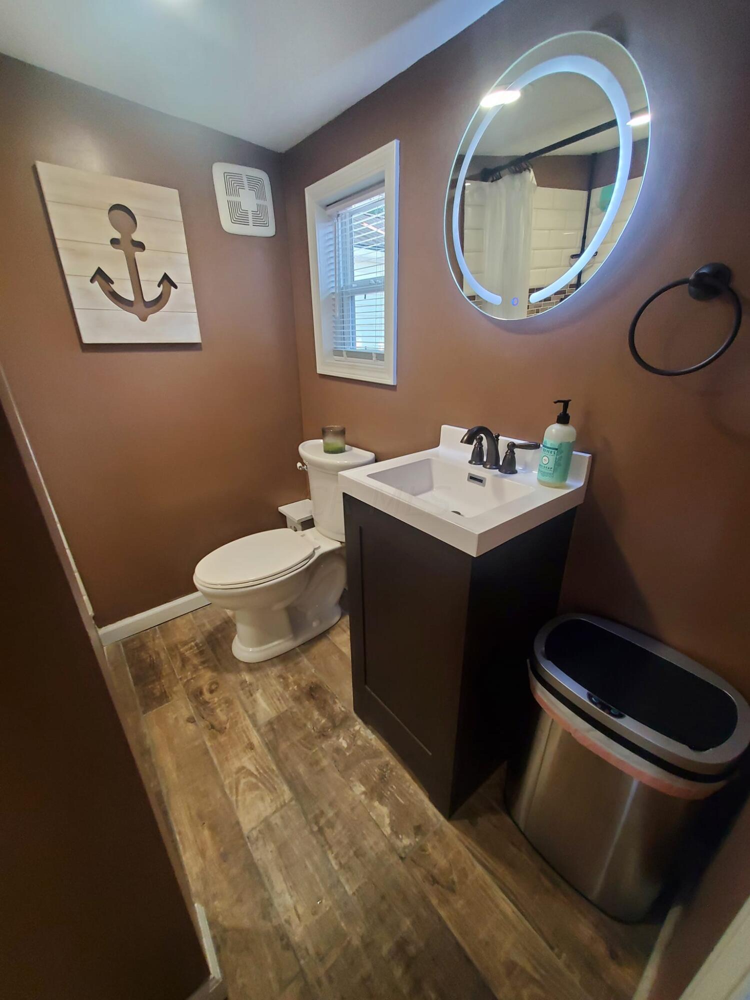 13963 Custers Point Road Northeast, Unit 27 Thornville, OH 43076 - Photo 16 of 34 13963 Custers Bath 2