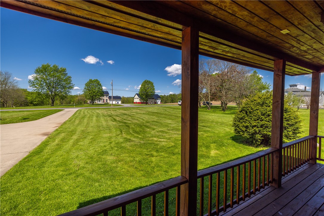 727 County Road 7 Manchester, NY 14432 - Photo 4 of 35