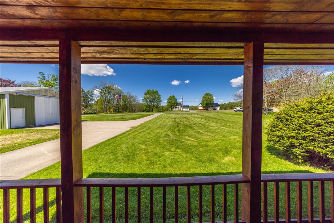 727 County Road 7 Manchester, NY 14432 - Photo 5 of 35