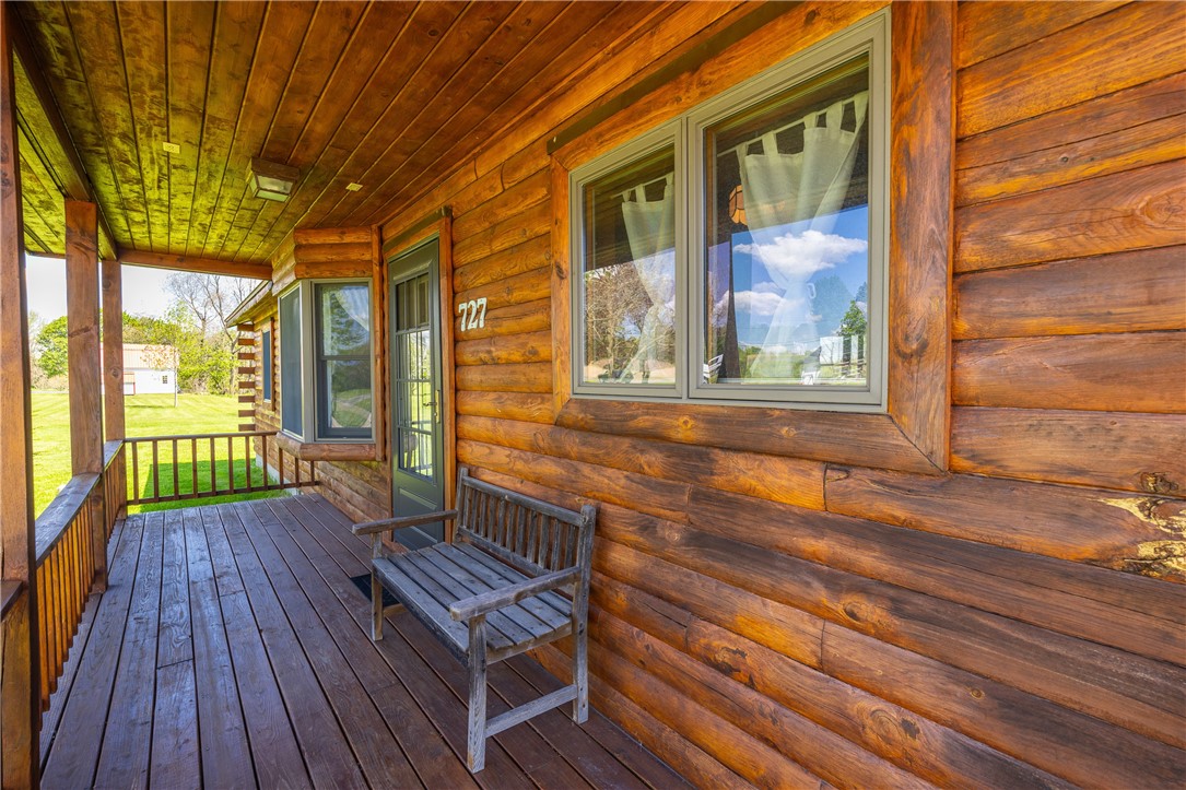 727 County Road 7 Manchester, NY 14432 - Photo 6 of 35