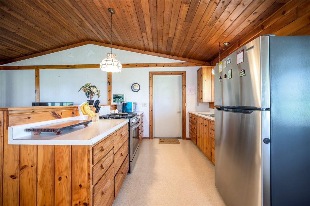 727 County Road 7 Manchester, NY 14432 - Photo 10 of 35