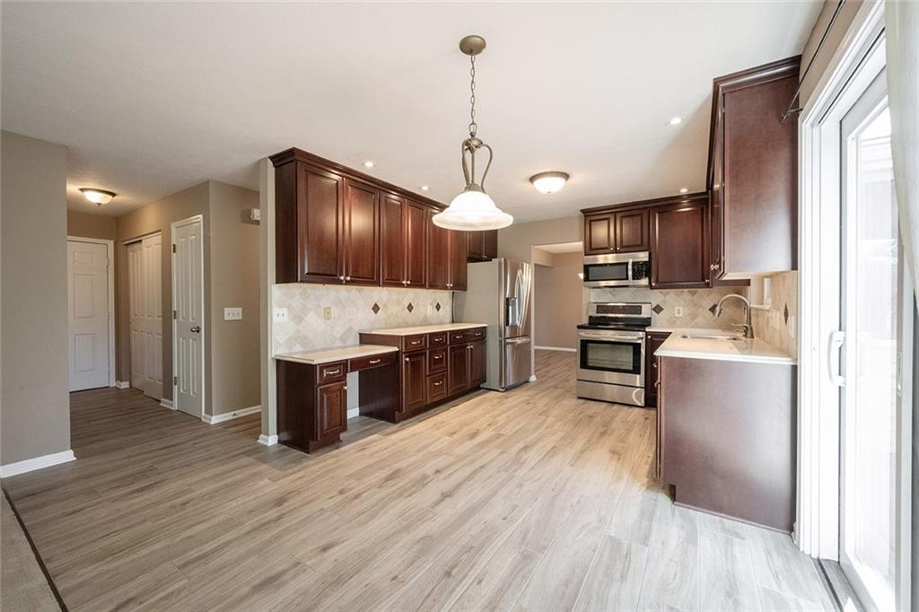 10982 Rutgers Lane Fishers, IN 46038 - Photo 13 of 60 Gallery Image 13