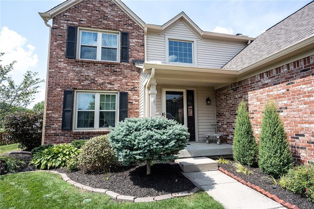 10982 Rutgers Lane Fishers, IN 46038 - Photo 3 of 60 Gallery Image 3