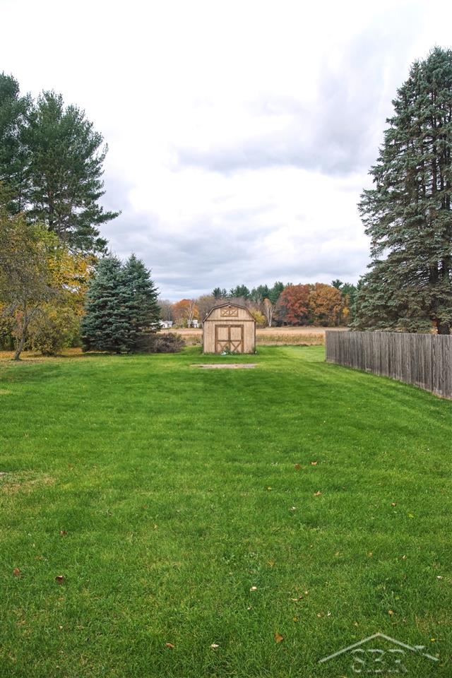 8926 South Gera Road Birch Run, MI 48415 - Photo 17 of 17 50036495-16.JPG
