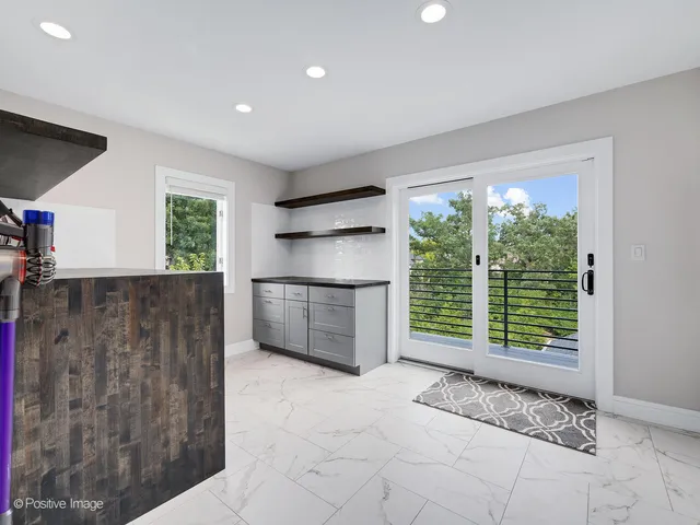 $1,899,000 | 13175 Fox Lane, Lemont, IL 60439