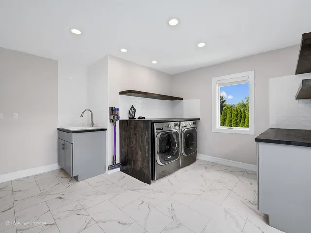 $1,899,000 | 13175 Fox Lane, Lemont, IL 60439