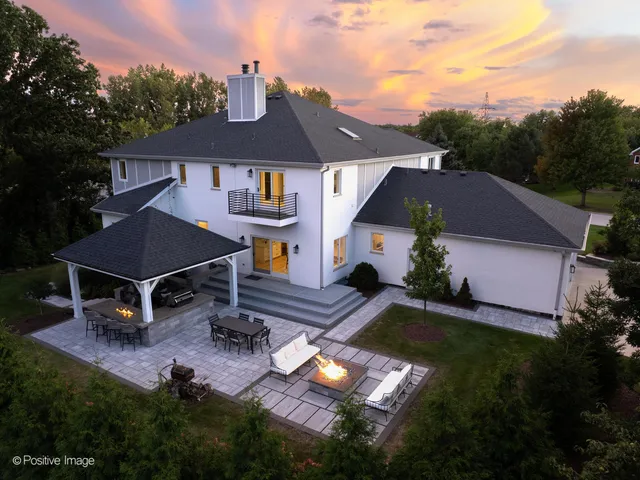 $1,899,000 | 13175 Fox Lane, Lemont, IL 60439