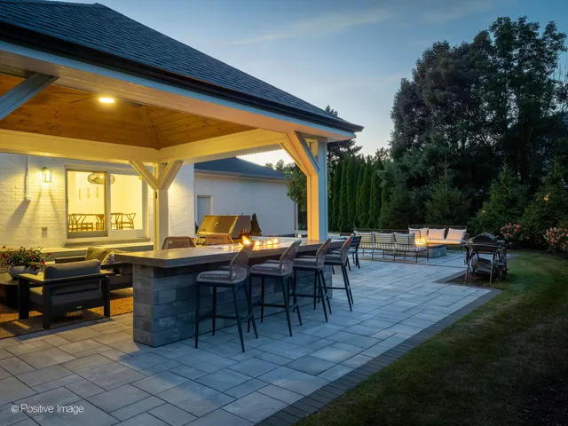 $1,899,000 | 13175 Fox Lane, Lemont, IL 60439