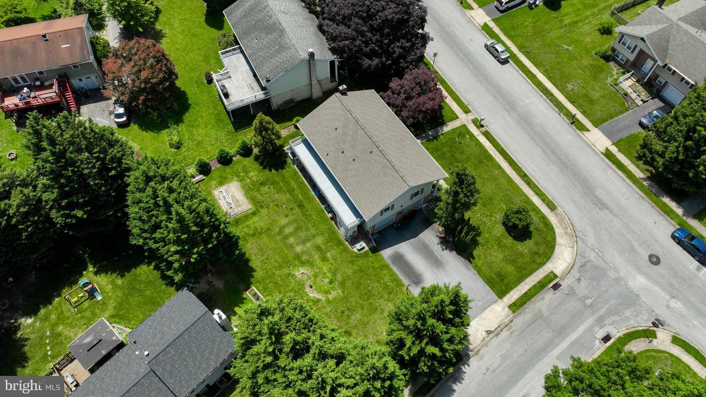 3495 Edenbridge Road York, PA 17402 - Photo 37 of 42 Gallery Image 37